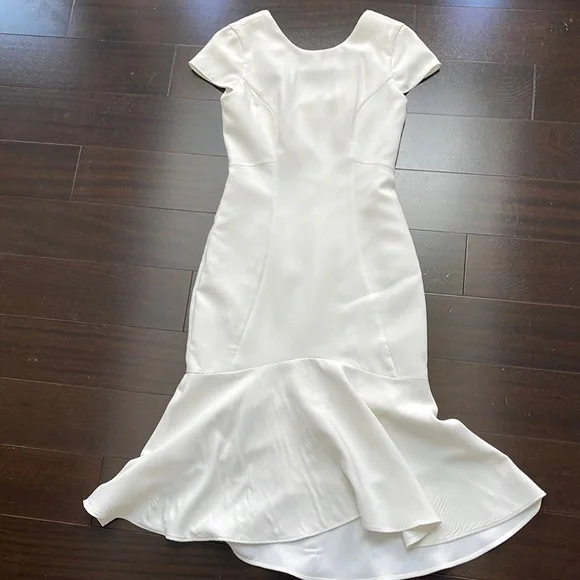 Amanda Uprichard | Dresses | Amanda Uprichard S Off White Peplum Hem Dress  | Poshmark